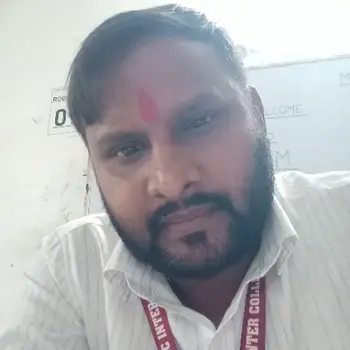 Pankaj Yadav Maths Home Tutor in South City Lucknow with 12 Years Experience